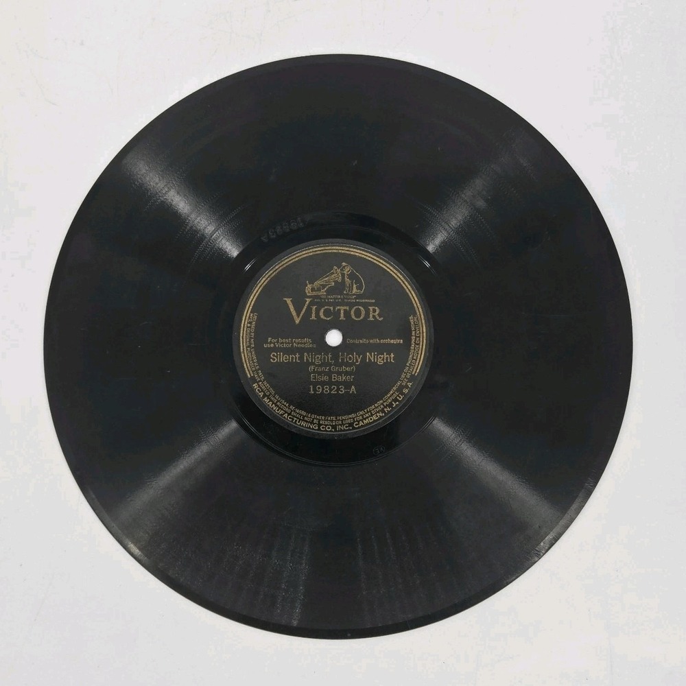 78 rpm Victor 19823 Elsie Baker, Trinity Choir, Silent Night, Hark, Christmas V+